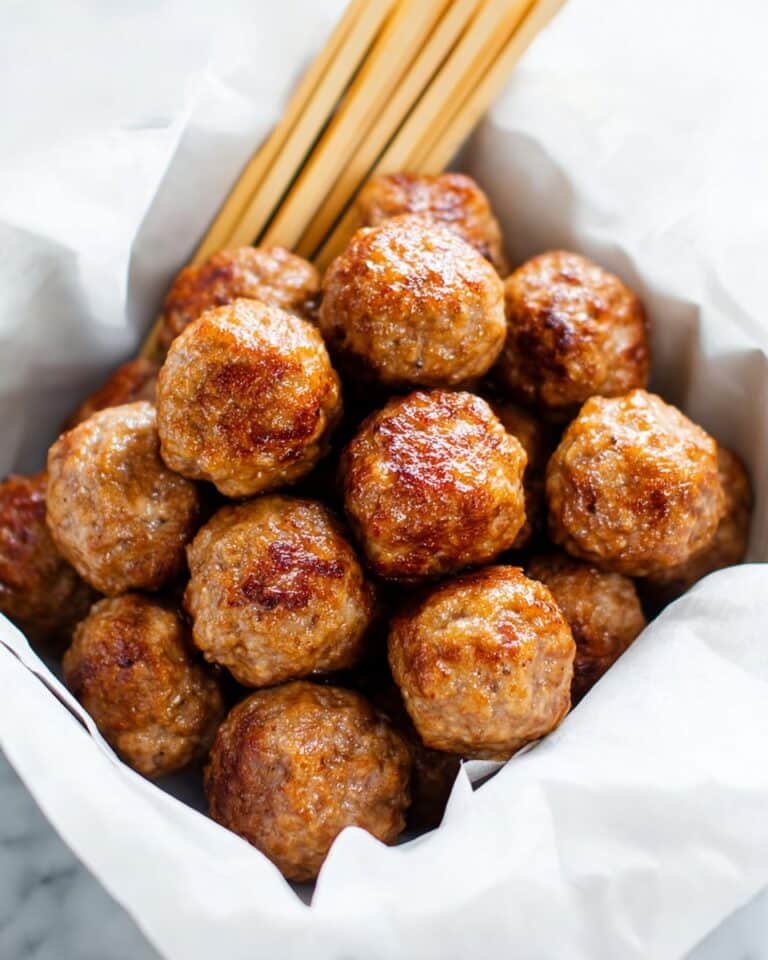 Light & Healthy Turkey Meatballs with Tomato Sauce Recipe